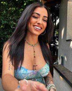 Malu Trevejo Instagram - I’ll be saving my love for u 🩵 Los Angeles, California
