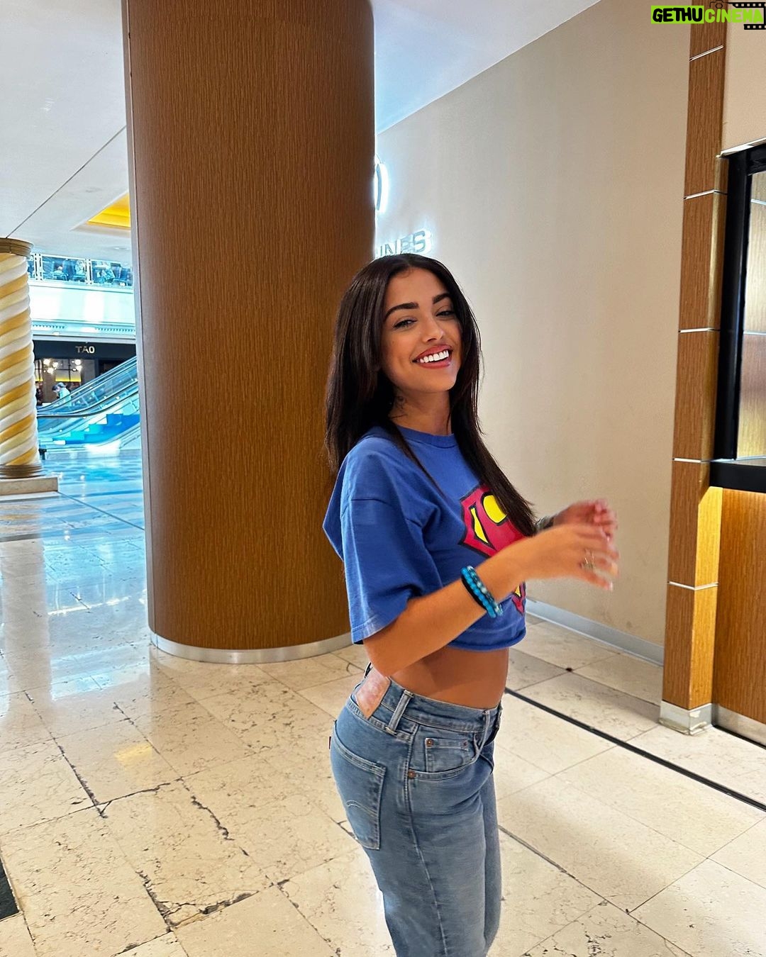 Malu Trevejo Instagram - Mi corazón es el verdadero súper héroe . Madrid, Spain