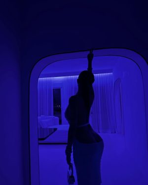 Malu Trevejo Instagram - Energy doesn’t lie
