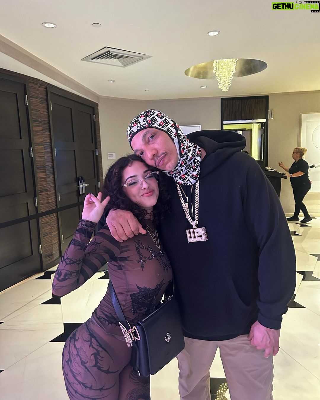 Malu Trevejo Instagram - La mami llegó a Miami con los diablos ❤️ 2 hijos de shangoo❤️🔥⚡️ Miami, Florida