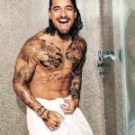 Maluma Instagram - DON JUAN x PLAYGIRL 🐰🔥 Desayunamos? 🥣 🥛
