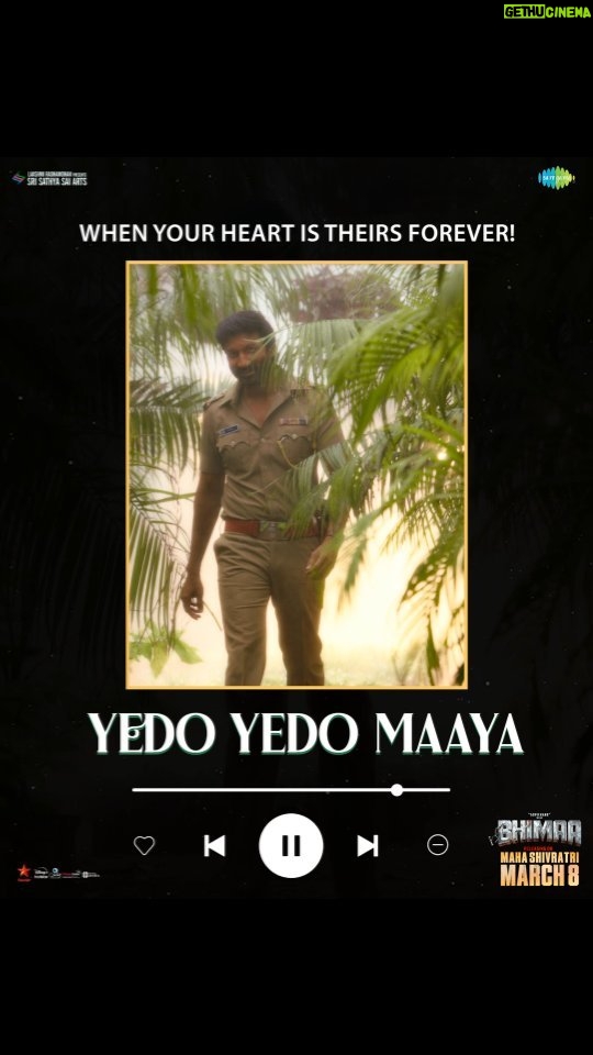 Malvika Sharma Instagram - When your heart belongs to the beautiful Melody #YedoYedoMaaya ā¤ļø - https://youtu.be/99DMlGT_kDU š¹ @ravibasrur š @anuragkulkarni7 āļø #KalyanChakravarthy #BHIMAA #BHIMAAonMARCH8th @yoursgopichand @malvikasharmaofficial @priyabhavanishankar @nimmaaharsha #KKRadhamohan @dopswamyjgowda @srisathyasaiarts @saregamatelugu @saregama_official