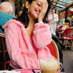 Manasi Naik Instagram - 💗 Wears Pink , smells like vanilla sugar cookies and has a Big heart 💓 Paris, France