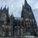 Manasi Naik Instagram - Kölner Dom: Majestic Beauty - Majestätische Schönheit ✨❤️🎀♾️👸🏻 Köln, Germany