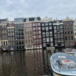 Manasi Naik Instagram - Girllllllllllls, you’ve gotta know when it’s time to turn the page…🎀 Amsterdam, Netherlands