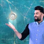 Maniesh Paul Instagram - The wait is almost over! Get ready to head in a new direction where we'll not only be exploring myths, mysteries & legends from India's rich past, but also dive into stories that have amazed us for centuries. Watch “History Hunter”, premiering tomorrow at 9 PM only on #DiscoveryChannelIn and @discoveryplusin Co powered by @mgmotorin | @phonepe | Harpic Associate Sponsors @flipkart | Lotte Choco Pie | LG OLED OEV #DiscoveryChannelIn #DiscoveryPlusIn #ManishPaul #HistoryHunter #IndianHistory #India #History #IncredibleIndia #NalandaUniversity #BrihadeeswaraTemple #TipuSulthan