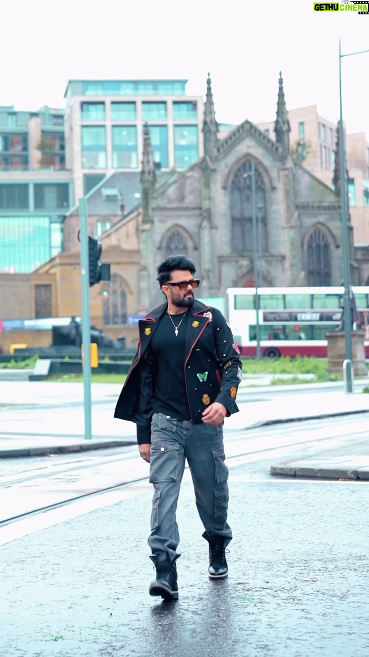 Maniesh Paul Instagram - Keep walking! #mp #walk #life #gratitude