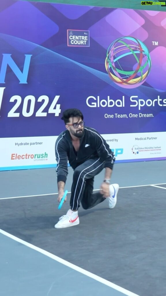 Maniesh Paul Instagram - What a wonderful experience at the PICKLE BALL tournament!!!thanks @shashankkhaitan for this!!I think now I’m going to get addicted to this game for sure!!!#mp #pickleball #tournament #india