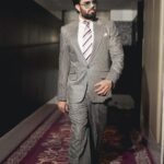 Maniesh Paul Instagram - Koi rokk ke dakhaave…jatt ne ni rukna!! Suit @bharat_reshma Pic @montypanesarphotography Shoes @brunexbareskin #mp #shoes #suit #style #me #fashion #life #blessed #gratitude