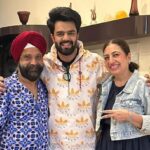 Maniesh Paul Instagram - Wish you a very happy birthday simi aunty @gbny Stay as stylish and awesome always🤗🤗we love you#mp #family #us #newyork #blessed