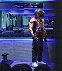 Maniesh Paul Instagram - Beast mode for #rafuchakkar Hope you enjoyed the webseries #mp #pump #kirtan #gym #life #fitness