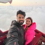 Maniesh Paul Instagram - With you it always feel like that I’m on cloud no.9…Happy Anniversary @sanyuktap …17 beautiful years and counting…❤️ #mp #wife #anniversary #life #love