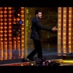 Maniesh Paul Instagram - Aapka dost, aapka host, aa raha hoon main Gujarat, banane iss saal ke Filmfare, aka blockbuster night ko aur bhi jayada entertaining aur dhamakedaar! 🥳 Book your tickets now on Bookmyshow.com and join me at the 69th #HyundaiFilmfareAwards2024 with #GujaratTourism on 28th January in GIFT City, Gandhinagar . @filmfare