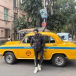 Maniesh Paul Instagram - KOLKATA-ing…city I love…kuch alag kamaal ki baat hai is seher mein…@sanyuktap miss you!im in your city!#mp #kolkata
