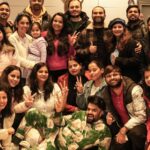 Maniesh Paul Instagram - What a day this was!Kept a meet and greet with my fans while shooting in GLASGOW last month…was getting a lot DM’s so made sure to meet as many as possible!thank you all for showing up and I loved to see your happy faces 🤗❤️🧿 #mp #fan #love #gratitude #live #life