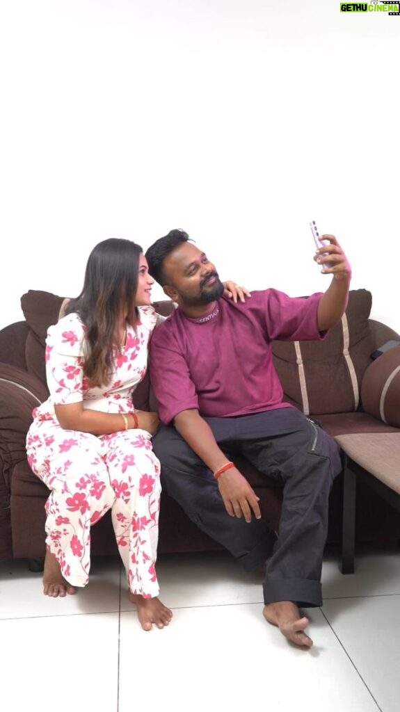 Manimegalai Instagram - Dive into the world of creativity with the Samsung Galaxy A35 ✨ Unleash your imagination and capture every moment in stunning detail! #GalaxyA55 #GalaxyA35 #AwesomeIsForEveryone #TeamGalaxy #Samsung #Ad @samsungindia