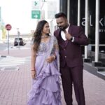 Manimegalai Instagram – Before Event photography turned out to be like pre wedding photography 😂😛 

Had grt show at Dubai With My Co- Anchor Hussain 😃 last eve for @dubaidarbarofl 🙌 Lovely audience. 

Anchors : Hussain & Manimegalai 🎤 
Makeup Sponsor : Manimegalai 💁‍♀️
Costume Sponsor : Hussain 🙋
Jewells : @new_ideas_fashions 
#dubai🇦🇪 #event #HussainManimegalai Dubai UAE