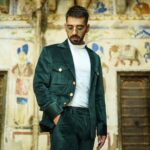 Maninder Buttar Instagram – 4 years of “Laare” … !
@sargunmehta @jaani777 @bpraak @arvindrkhaira @iamjaskaran @whitehillmusic @gunbir_whitehill @manmordsidhu 

🤍🎶
