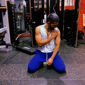 Maninder Buttar Instagram - 💙❤️ My happy place !