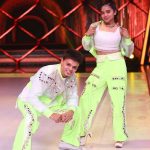 Manisha Rani Instagram - Are you guys Excited for today’s performance? Aaj 2 act hone wala hai ,Apne taraf se jitna ho raha hai kar rahi hu hopefully Applogo ko pasand aayega ! Aur voting lines Aaj raat 9:30 pm se 12 bje tak hai ..Toh bhar bhar k votes kijye apni Manisha Rani ko support kijye .. #love uh all Mumbai, Maharashtra