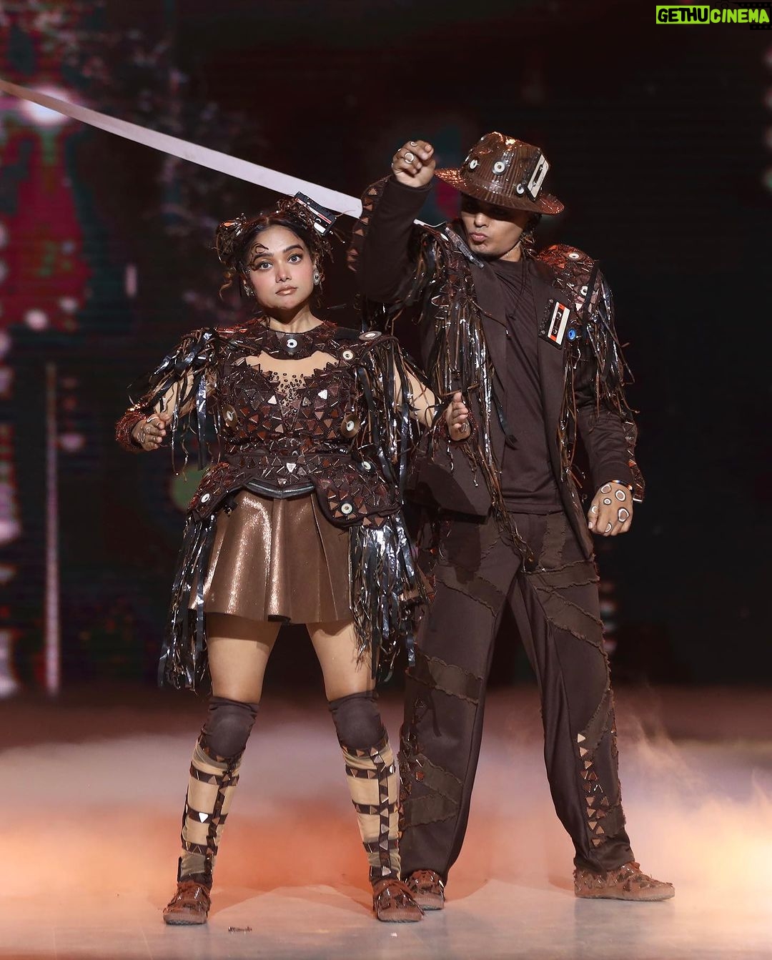 Manisha Rani Instagram - R uh guys Exicted for this performance? Hamara episode (Sunday )Kal aa raha hai ! Again we tried something different,hope uh will like it. Keep loving me & supporting me ❤️ Edit - @edittbyjai Costume Designer : @harshalds Mumbai, Maharashtra