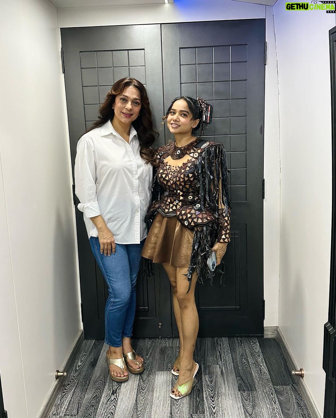 Manisha Rani Instagram - R uh guys Exicted for this performance? Hamara episode (Sunday )Kal aa raha hai ! Again we tried something different,hope uh will like it. Keep loving me & supporting me ❤️ Edit - @edittbyjai Costume Designer : @harshalds Mumbai, Maharashtra