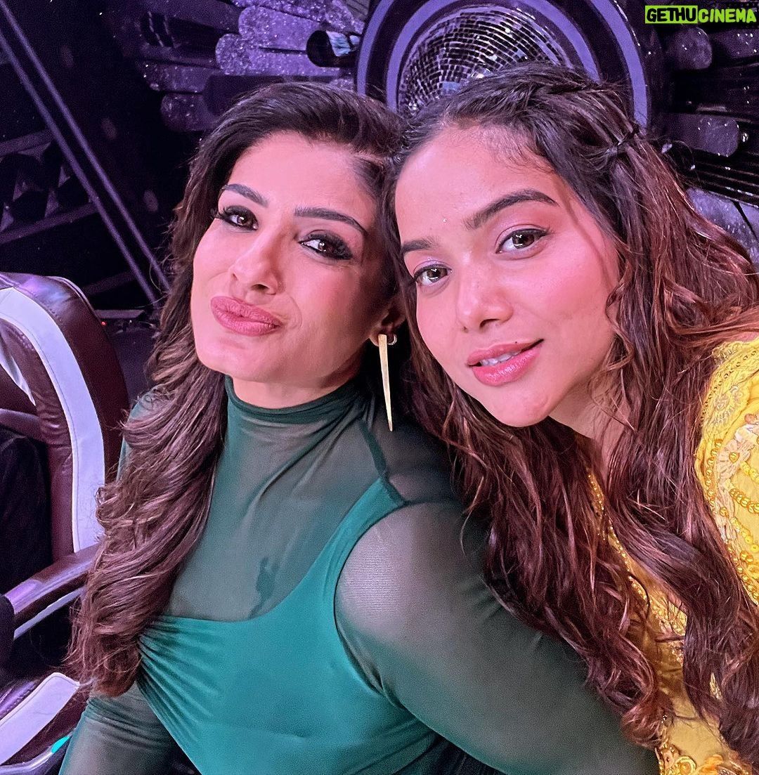 Manisha Rani Instagram - Hello FAMILY ❤️ Etna Intazar Kar Rahe Hai Aap Iss EPISODE KA BUT Aap Sbko THODA Or Intazar karna padega QKI HUMARA EPISODE “ SUNDAY “ Raat 9.30pm ko aayega So stay tuned 🥰❤️ Or voting bhi sunday 9.30pm se 12pm tak open rahegi !!!! Editing - @edittbyjai Mumbai, Maharashtra
