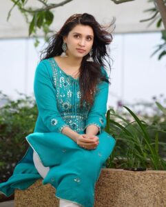 Mannara Instagram - “You are born to be real ,not to be perfect .” #mannarakitribe