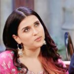 Mannara Instagram - Caption aap log suggest karo.. ☺️ Styled by @mitalihandaofficial @colorstv @officialjiocinema #biggboss #bb #colors #mannarachopra #salmankhan #biggboss17 #bb17 #newpic #igfashion #pinkaesthetic #pinkvibesonly #biggbossunseen #ᴄᴜᴛᴇᴇᴅɪᴛs India