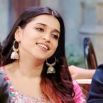 Mannara Instagram - Caption aap log suggest karo.. ☺️ Styled by @mitalihandaofficial @colorstv @officialjiocinema #biggboss #bb #colors #mannarachopra #salmankhan #biggboss17 #bb17 #newpic #igfashion #pinkaesthetic #pinkvibesonly #biggbossunseen #ᴄᴜᴛᴇᴇᴅɪᴛs India