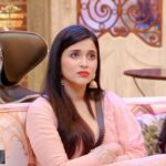 Mannara Instagram - Mainu suit suit karda ☺️ Styled by @mitalihandaofficial Diamond jewellery @bmbjewelsofficial #bb17 #colors #bb #weekendkavaar #anarkalisuits #loveforfashion #peachaesthetic #desifashion #suitstyle #jhumkilove #indianlook #ootd #BiggBoss17 #biggboss #biggbossnonstop