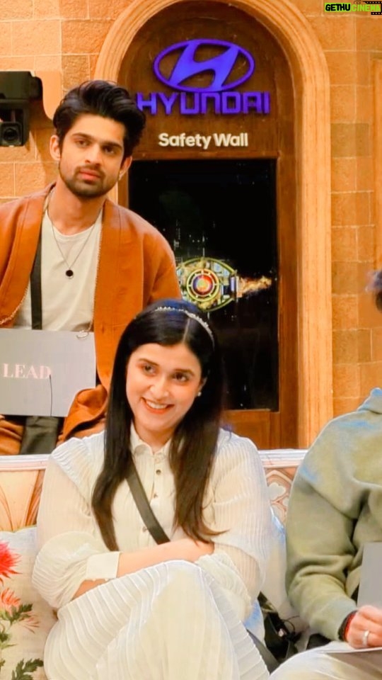 Mannara Instagram - This is what I love doing.. Acting πβΊοΈπ Styled by @mitalihandaofficial @colorstv @officialjiocinema @beingsalmankhan @arbaazkhanofficial @sohailkhanofficial #biggboss #celebs #bb #bb17 #newvideo #biggbossunseen #colors #bigboss #igreels #cutereels #cutevideo #igreelsviral #viralreels #weekendkavaar #stronggirls #mimic #funnyvideos #igcomedy #funtimes