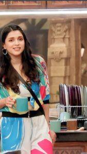 Mannara Instagram - Kyaa aap mujhse agree karte ho? Styled by @rimadidthat Coords @midnightangelsbypc #mannarachopra #biggboss #bb #bb17 #lifelessons #biggboss17 #girlswholift #empowerment #biggbossunseen #biggbossupdates #biggbosslive
