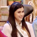Mannara Instagram - Caption this #MannaraFam 🥰 Styled by @mitalihandaofficial @colorstv @officialjiocinema @endemolshineind #mannarachopra #biggboss #bb #bb17 #cutepic #biggboss17