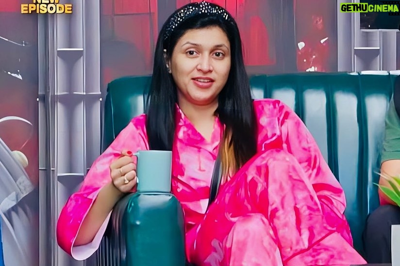 Mannara Instagram - When my morning cup of tea is all that I need to begin my day🫶 #chailover 💗 Constant love for white 💗🫶 Styled by @mitalihandaofficial Nightsuit @claura.in Hairband @adwitiyacollection #Bb #bb17 #boggboss17 #biggboss #mannarachopra #hotpinkaesthetic #pinkpinkpink #loveforpink