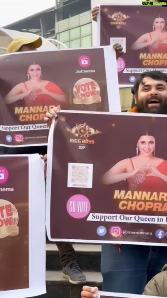 Mannara Instagram - We're overwhelmed to receive the immense love you guys have been showing to support @memannara's journey. Thank you for campaigning for #VoteForMannaraChopra 🙏 Please keep voting for your favourite Punjabi Kudi and make her win 👸🔥 Love & Respect ❤🙏 #BB #BB17 #Biggboss17 #Biggboss #Colors #Mannara #MannaraIsTheBoss #MannaraChopra