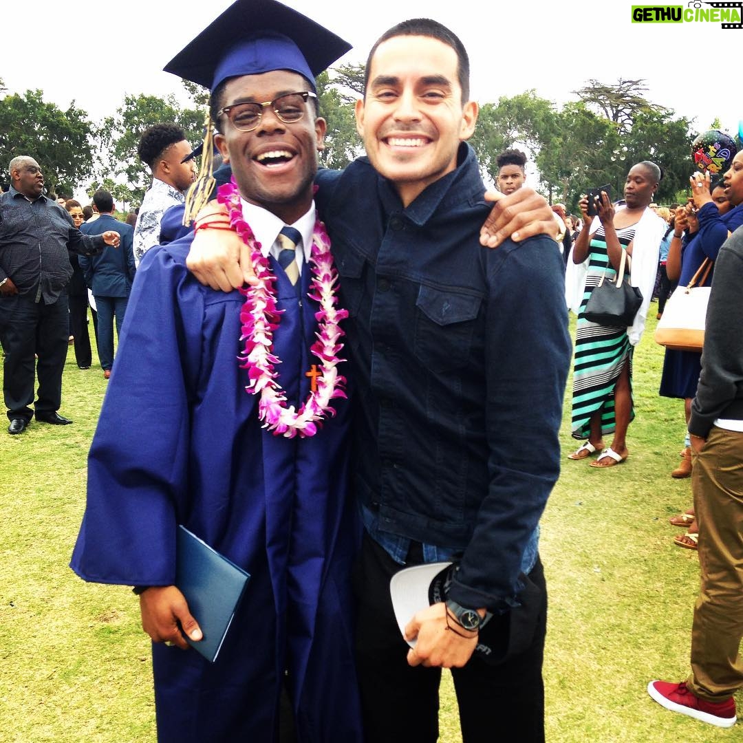Manny Montana Instagram - My little brothaaaa for life... Love u man!!! Proud of u! Now get out there and do it! @umeh7