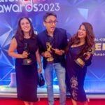 Manoj Bajpayee Instagram - Firstly, immense gratitude for our fabulous audience, you are the true foundation of our success, thank you for all the love for #Gulmohar ❤️ Honoured to have received the Best Actor award (Jury) for #Gulmohar at #TalentrackAwards2023 It's even more special knowing our film also won Best Film (Best Digital Content - Long Format) and Best Casting Director. CONGRATULATIONS! to @rahulchittella, @starstudios @disneyplushotstar @chalkboardentertainment @vikeshbhutani @gitika.aggarwal, our casting directors @sanjeevmauryaofficial @dilipkhussro #PrashantSingh, my amazing co-stars, and everyone who worked on the film. I hoped to be there, but shooting for #BHAIYYAJI kept me away. Celebrating with everyone in spirit! #GulmoharOnHotstar @talentrackofficial #SharmilaTagore @simranrishibagga @surajsharmagram @kavidrama @utsavijhamusic @Santhybee @jatingoswami_official @gandharvdewan @anuraag_arora_official @zeemusiccompany @siddkhoslamusic @seth_kanishk @talatazizofficial @sethkavita @Koo_ba_koo @vijayganguly @pita625 @eeshitnarain @mansidhruvmehta @mrsheetalsharma