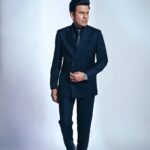 Manoj Bajpayee Instagram - Suited in shadows, alive with the expression! Fashion stylist: @krishkgatriofficial Assistant Stylist: @sakshi_sikaria Outfit: @linebyshamimkhan Footwear: @lsoleshoes_in