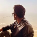 Manoj Bajpayee Instagram - Ocean views and #KillerSoup clues. 1 Day to Go 🙌🏼 #KillerSoupOnNetflix @netflix_in Jacket: @weareperona Glasses: @voyageryewear Styled by: @azcouture_official Assisted by: @labelblive