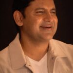 Manoj Muntashir Instagram - हमें साथ जीने में मज़ा आता है! #reels #trendingreels #tumhekitnapyaarkarte #purpose #love #mohabbat #manojmuntashir #manojmuntashirshukla Manoj Muntashir Entertainment
