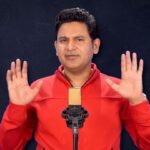 Manoj Muntashir Instagram - गुरु गोविंद सिंह जी के दो सपूत, जो औरंगज़ेब की अंधी-क्रूरता को घुटनों पर ले आये! #gurugovindsinghji #veerbaldiwas #VeerBaalDiwas2023 #fatehsinghji #jorawarsingh #manojmuntashir #youtube #manojmuntashirshukla