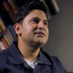 Manoj Muntashir Instagram – Teri Mitti has melted even the hard-hearted with its touching tribute to our love for the motherland. Manoj Muntashir recalls how adding the best lines in the song came from a brainwave he had while on holiday. A spark ignited by sheer luck and creativity that became the core of the song we love today. 
#FeelTheMusic #SpotifyPremium