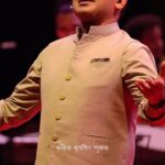 Manoj Muntashir Instagram - Waqt pada to kaam na aaye! #26january #deshpehle #bharat #india #terimitti #trendingreels #indianarmy #fauji #mmm #matrubhumi #manojmuntashir #manojmuntashirshukla Manoj Muntashir Entertainment