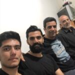 Manouchehr Hadi Instagram - اولی سمت چپ ایلیاس‌ دومی فواد دایی ایلیاس سومی منم دایی دومی و دایی دایی اولی. چهارمی حسین آقاس. دایی سومی یعنی من و دایی دایی دایی اولی