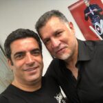 Manouchehr Hadi Instagram - امروز مهمان جناب دایی بودیم در دفتر ایشون. ممنون از دعوتتون سلطان. ممنون از دوست خوبم رضا معتمد که شرایط این ملاقات رو فراهم کرد. علی آقا ماشاله بهتون. دم غیرت و مردونگیتون گرم.