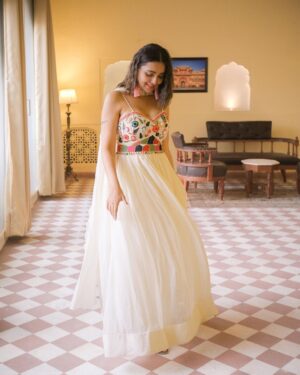 Mansi Srivastava Instagram - 🕊️🕊️🕊️