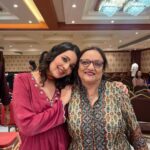 Mansi Srivastava Instagram - #ruha ‘s love ❤️ begins and HOW 💙 Cannot express all the madness that happened in this #sangeet What a fabulous mixture of dancing and singing 💃 All hearts for both sides of the families 😇 may the blessings and happiness never fall short 🎊🥰 Let the celebrations begin @nehalaxmi_ @rudrayshjoshii Wearing @lavanyathelabel #jewellery @chitradee.official #Makeup n Hair by @makeupbynainaa