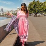 Mansi Srivastava Instagram - Which day is more Stressful ??