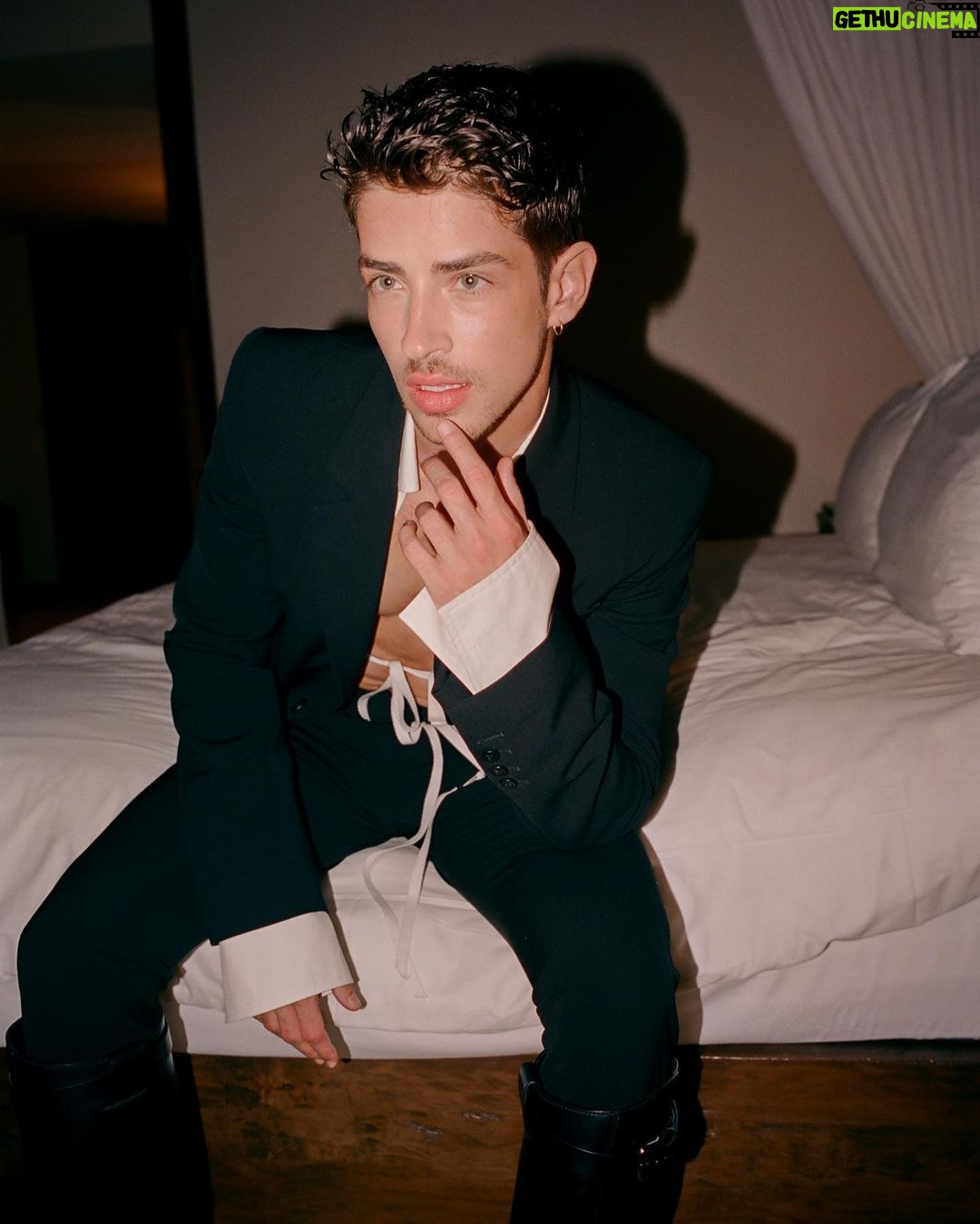 Manu Ríos Instagram - a night to remember x by @adrianmartinn Los Angeles, California